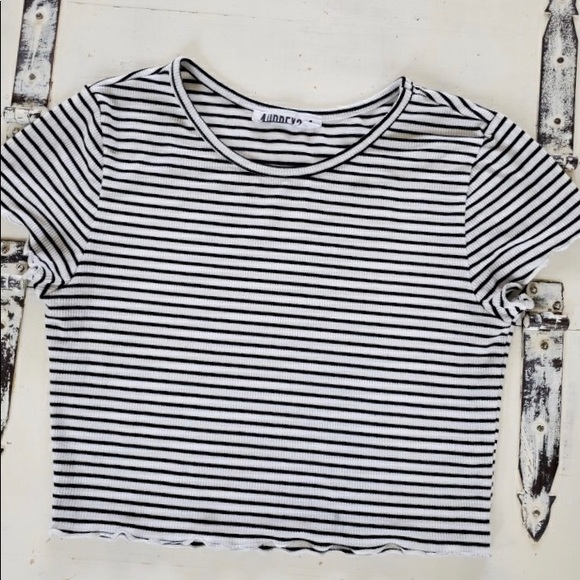 Crop stripes T-shirt - Picture 1 of 1